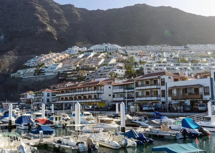 The Stone Apartment, Gigantes, Heated Pool *