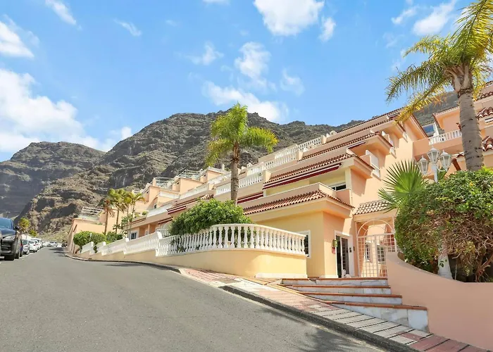 The Stone Apartment, Gigantes, Heated Pool Appartamento Acantilado de los Gigantes